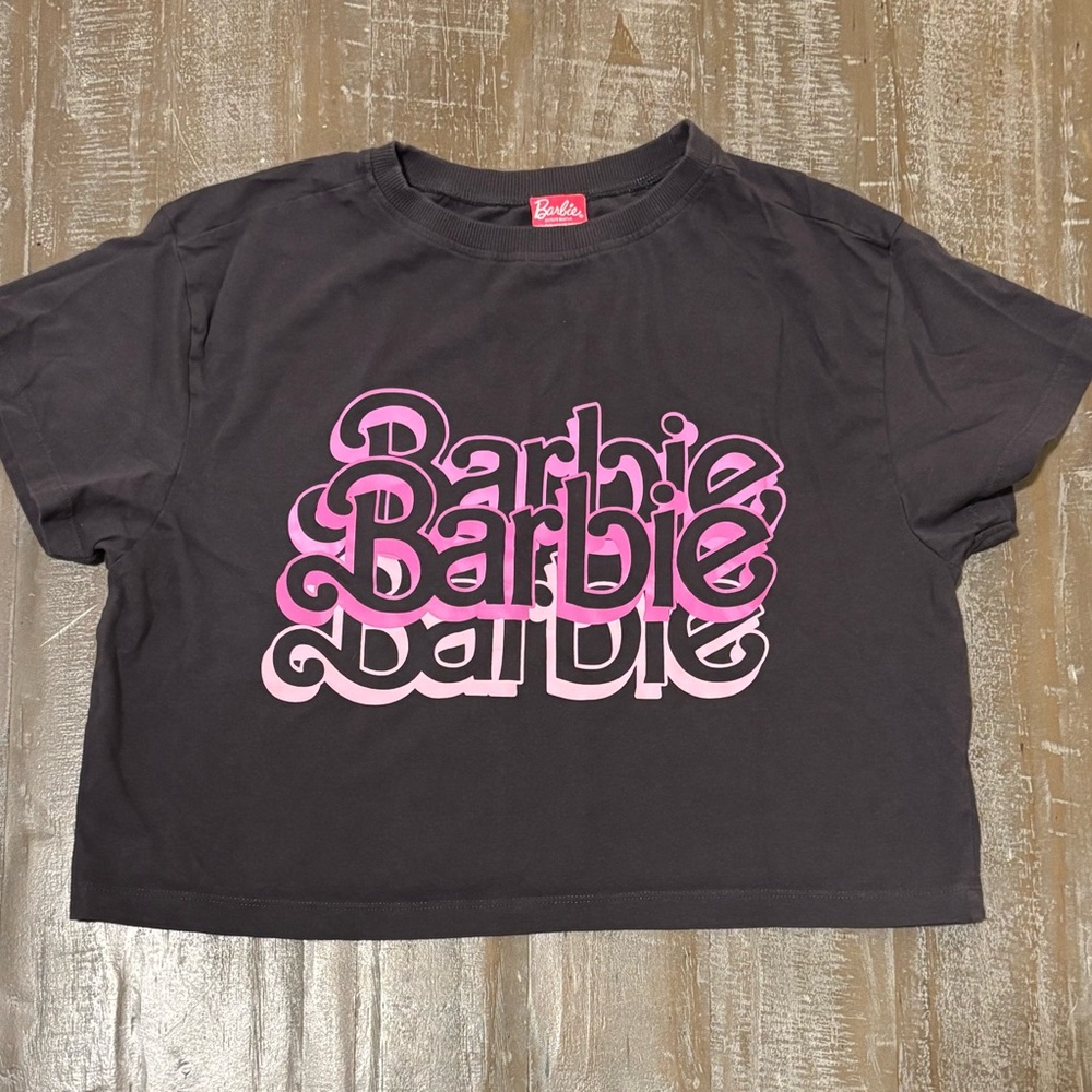 Barbie Grey Pink Graphic Cropped Tee size M NWOT